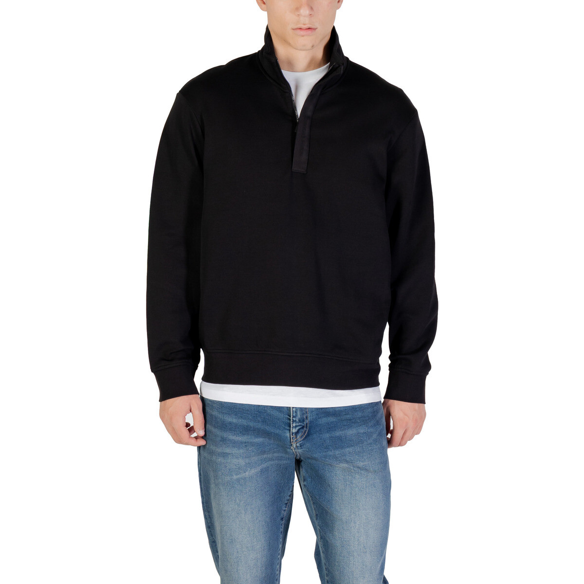 EAX  XM001295 AF10818  Černá