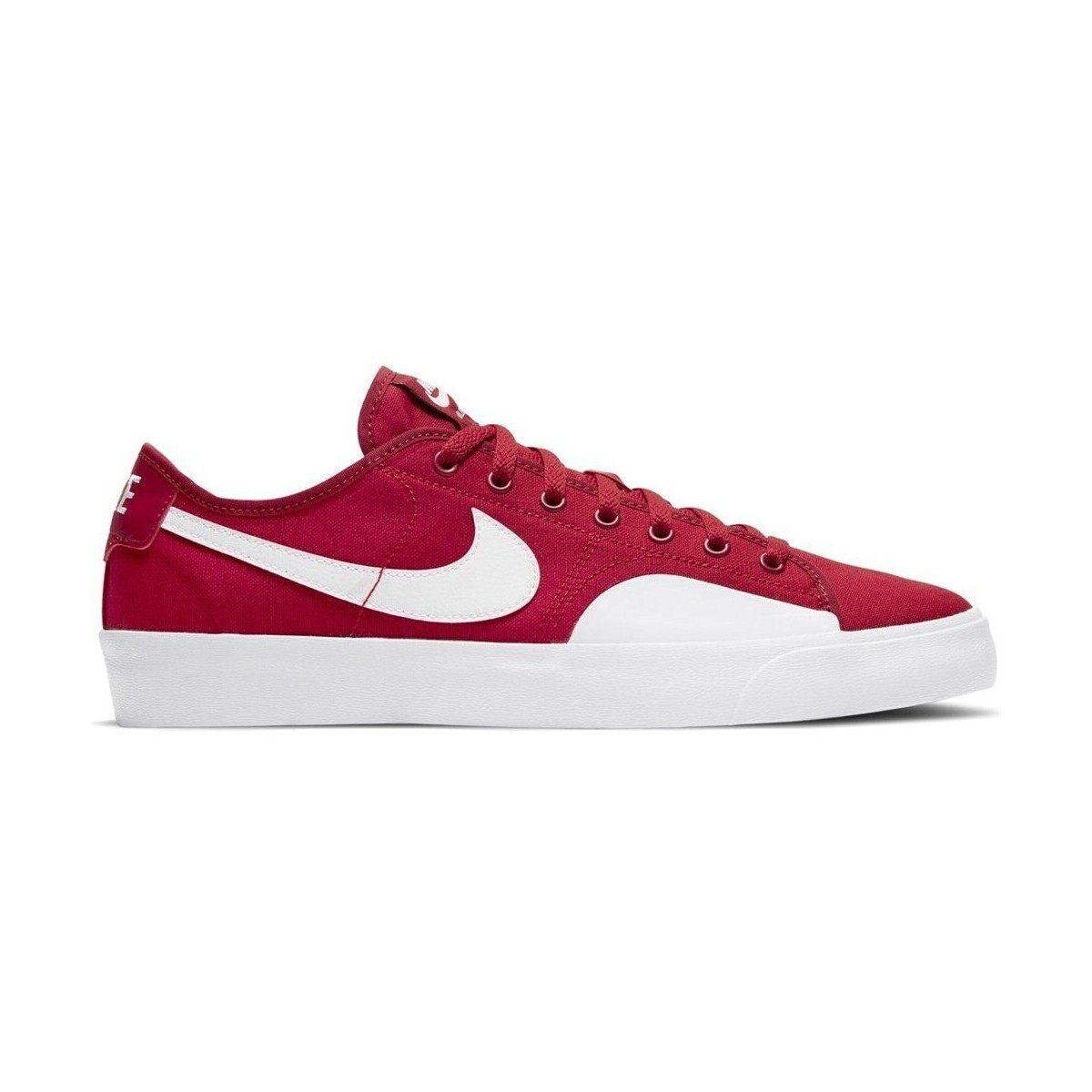 Nike  SB Blazer Court  ruznobarevne