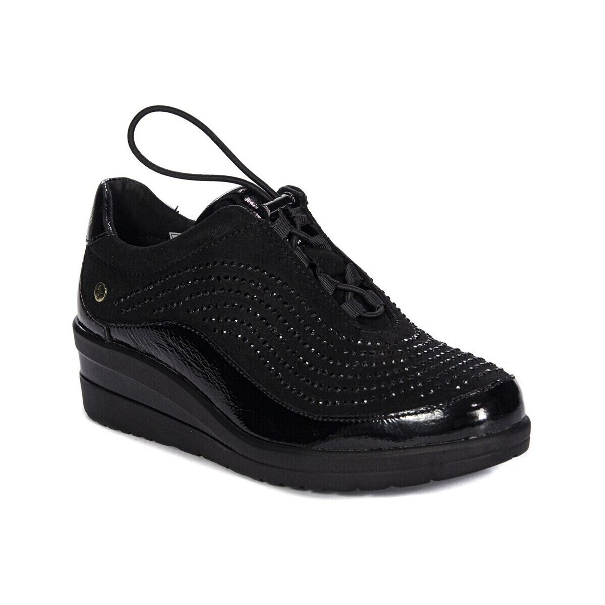 Maciejka  P212401007  Černá