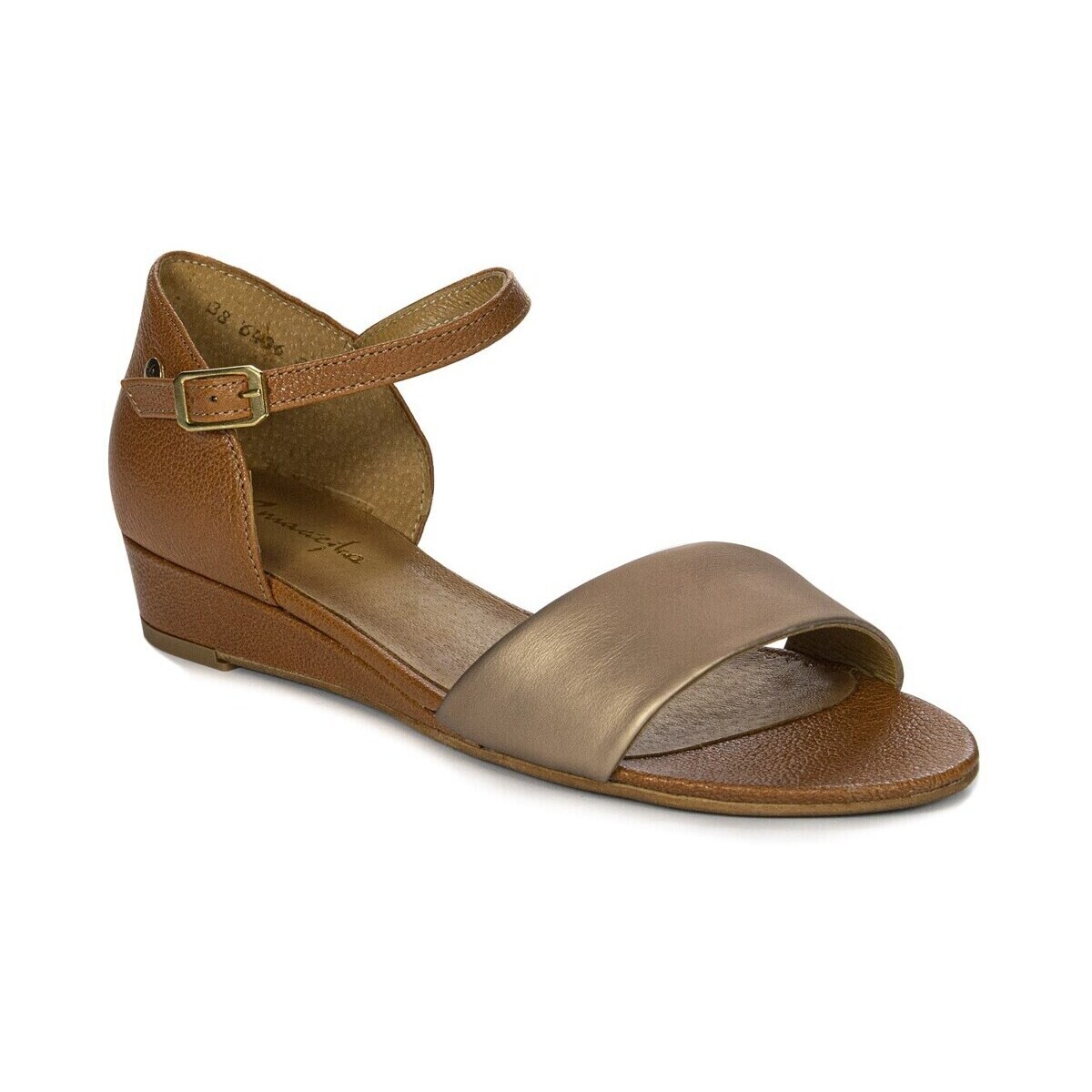 Maciejka  0648629001  Hnědá