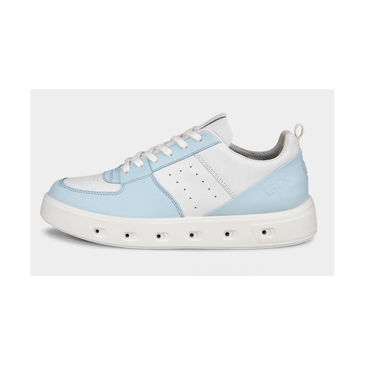 Ecco  Sneaker Street 720  ruznobarevne