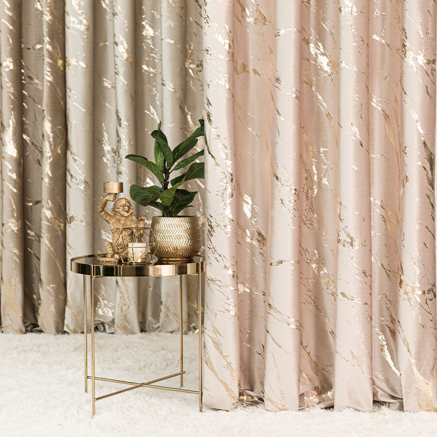 Dekorační vzorovaný závěs s kroužky MARMA 003 světle béžová/zlatá 140x250 cm (cena za 1 kus) MyBestHome