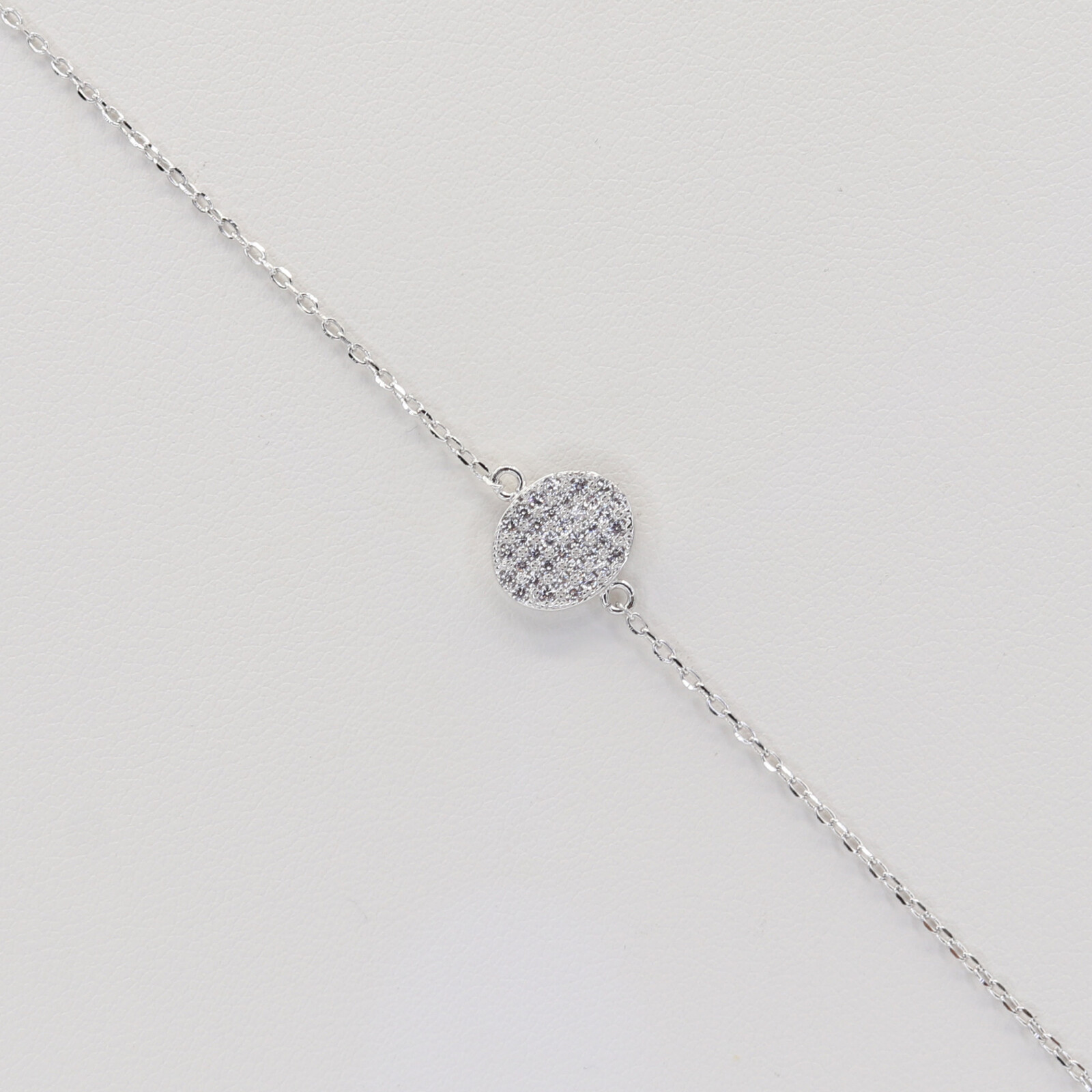 Stříbrný náramek B2058