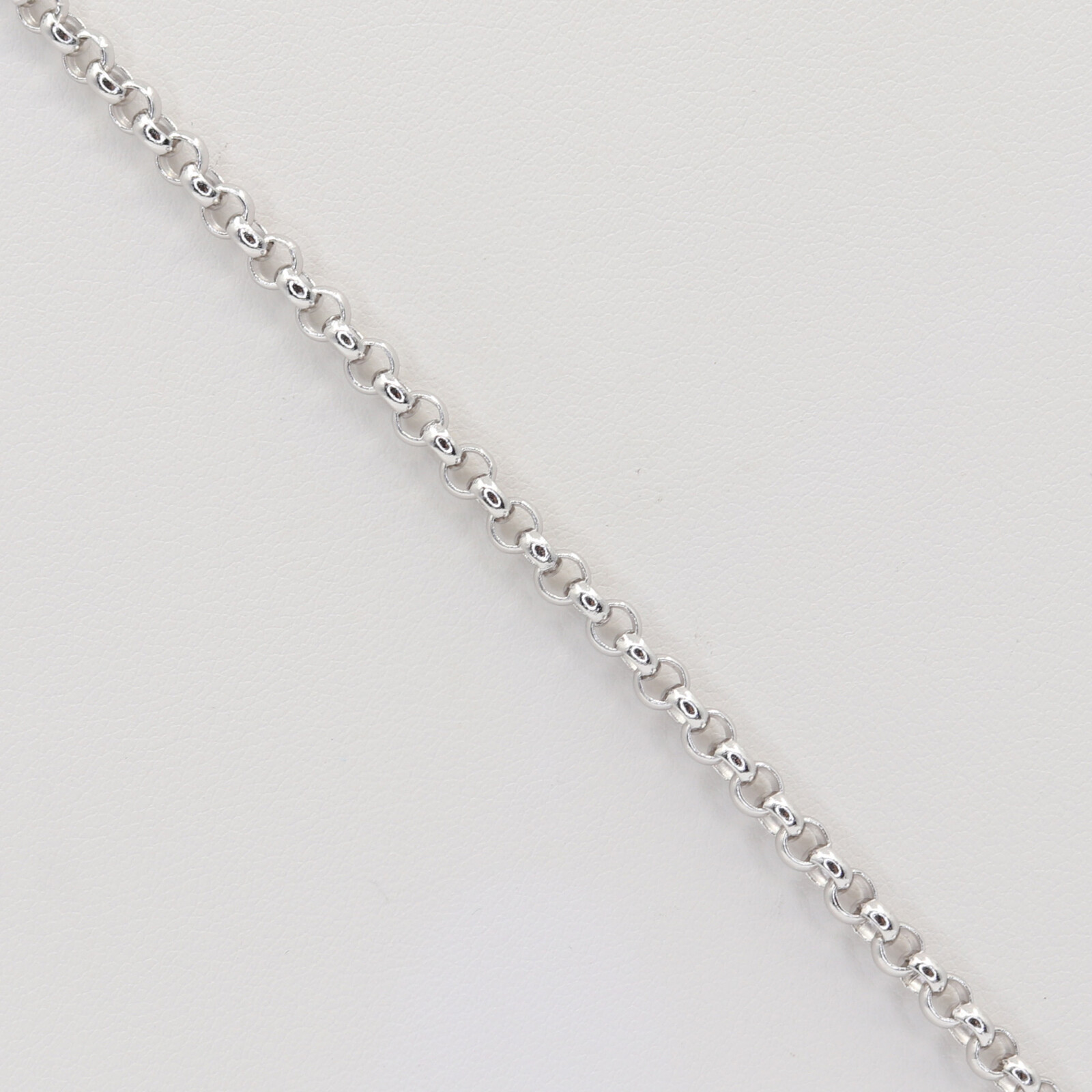 Stříbrný náramek B2064