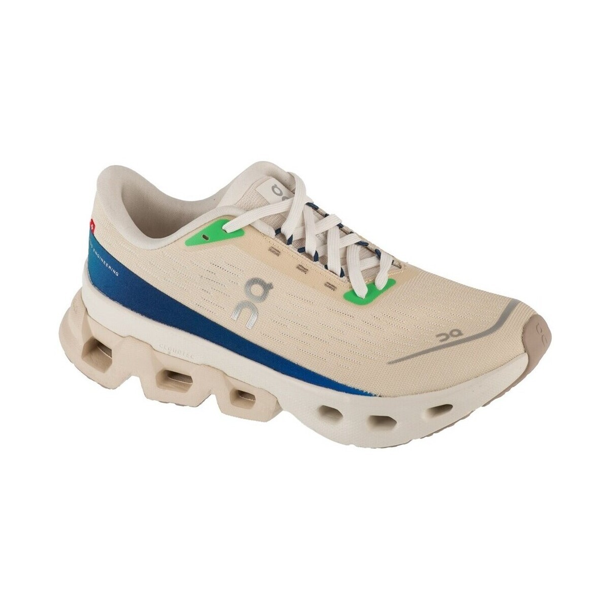 On  Cloudspark  ruznobarevne