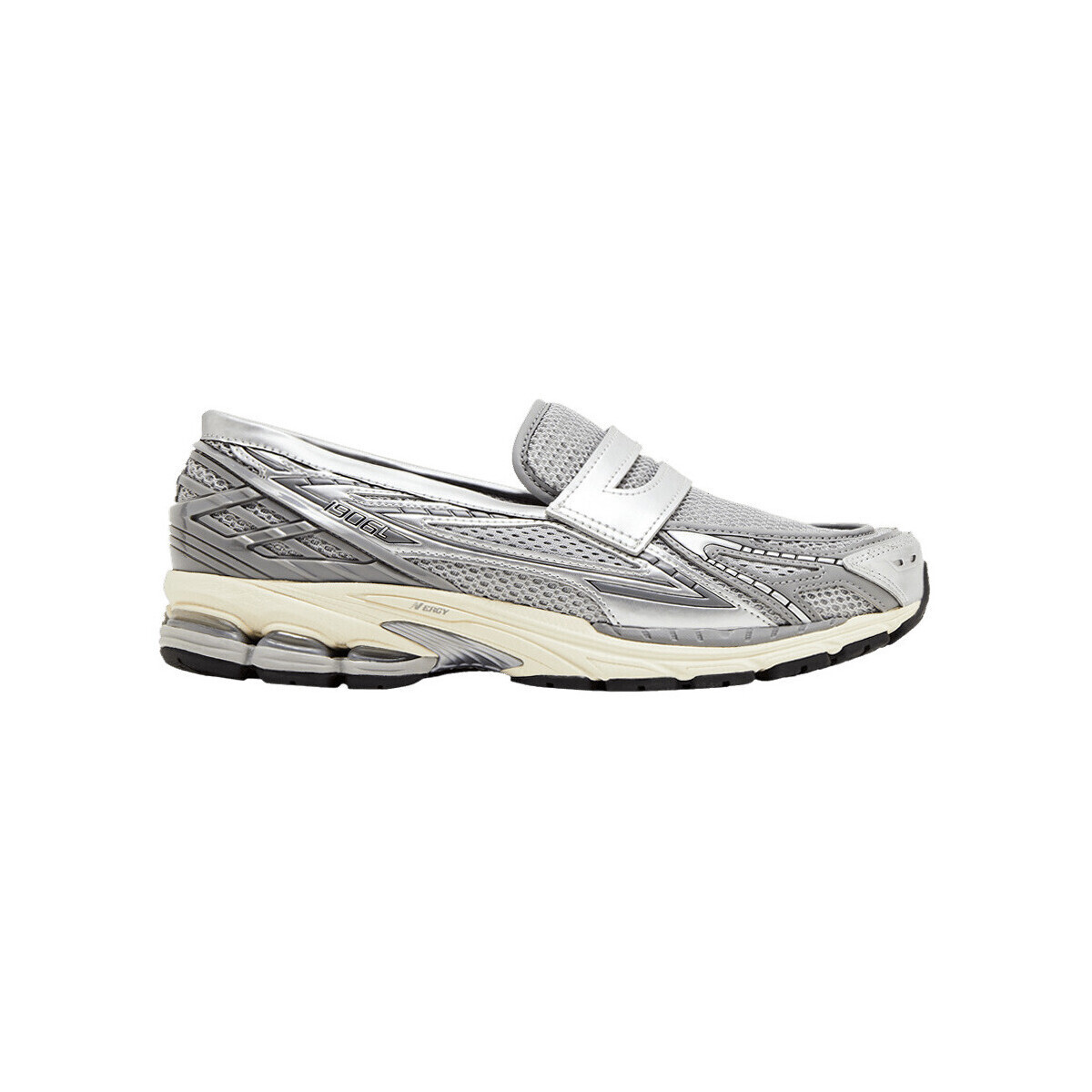 New Balance  1906L Metallic Silver  Šedá