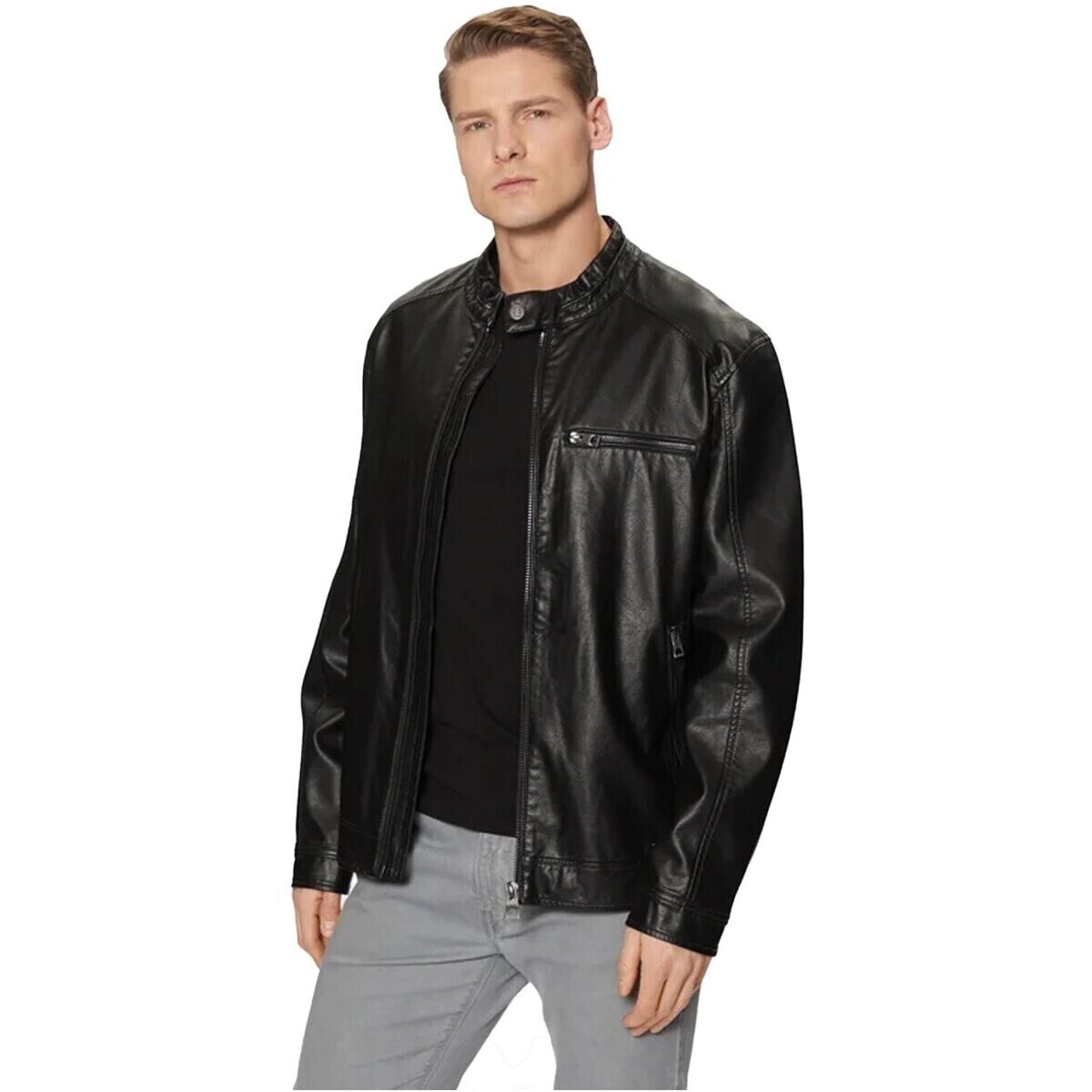 Guess  M5RL00 WGU60  Černá