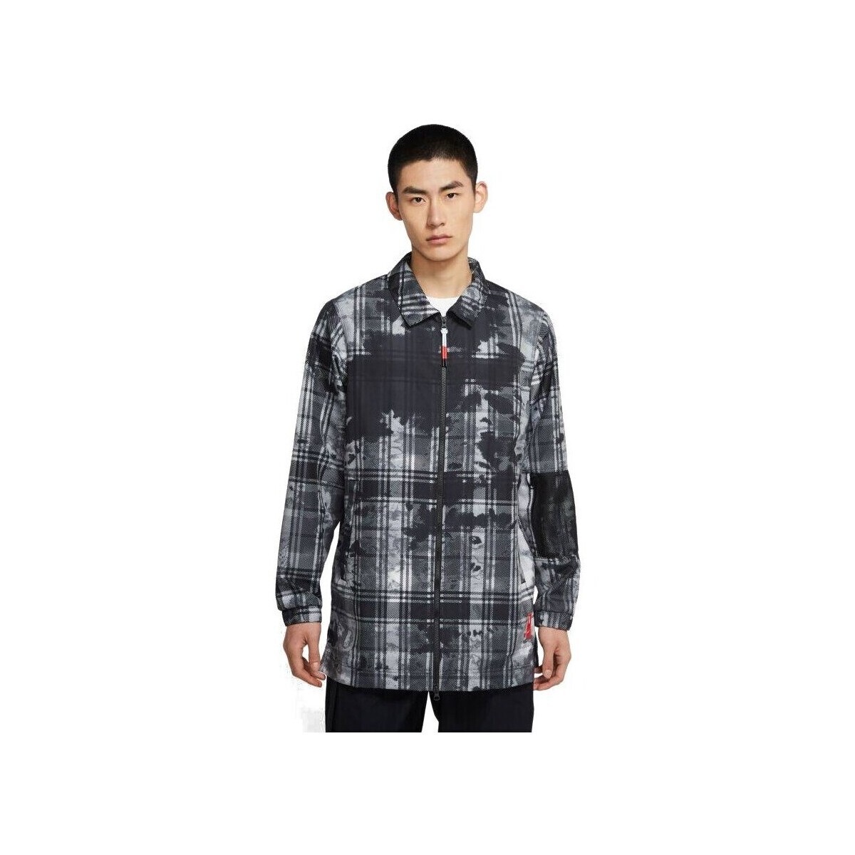 Nike  Kyrie  ruznobarevne