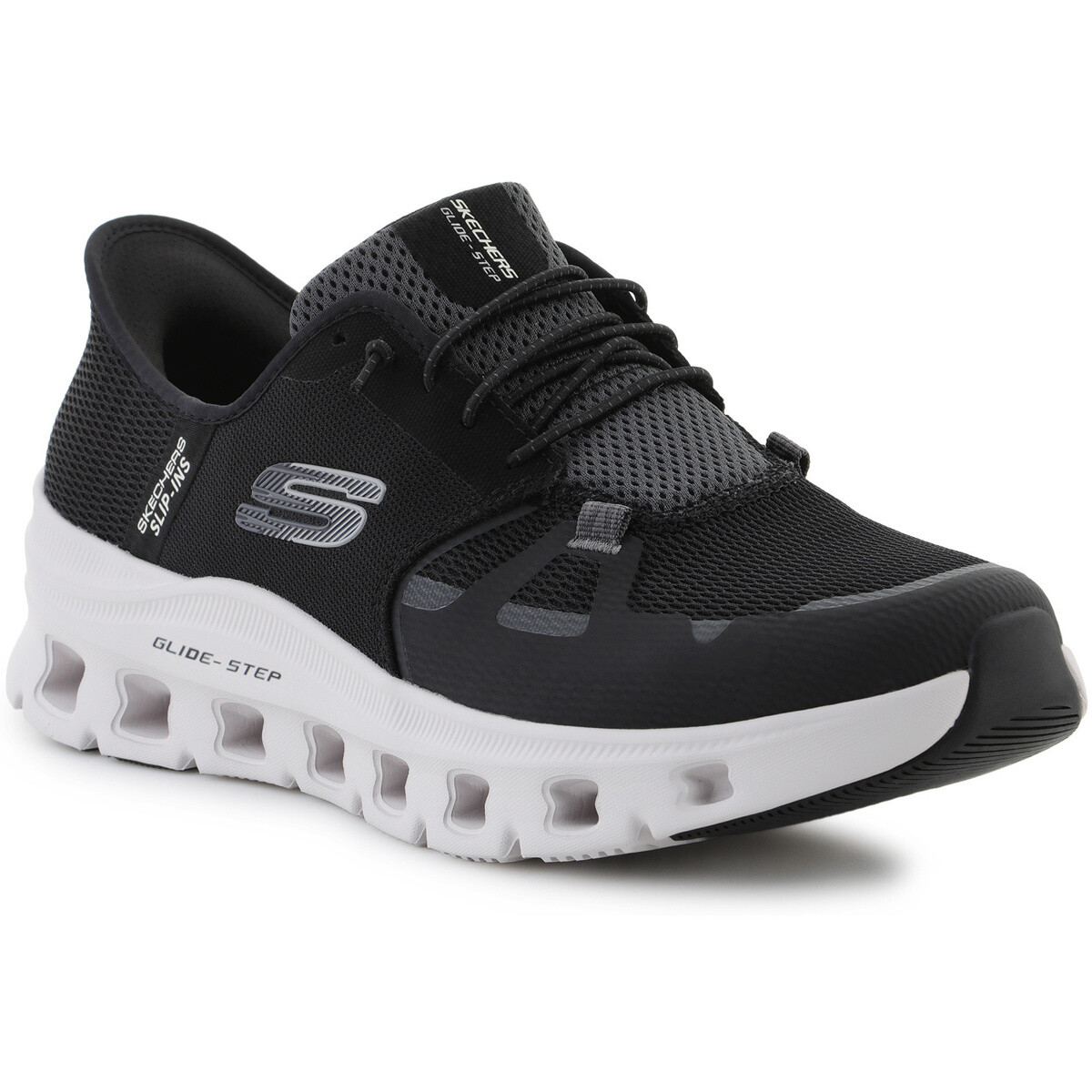 Skechers  Domyślna nazwa  Černá