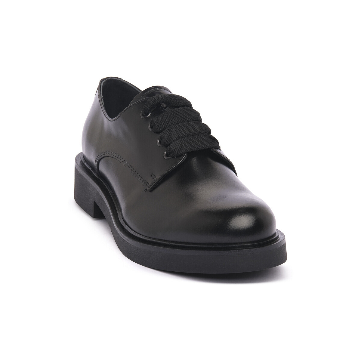 NeroGiardini  NERO GIARDINI 100 PRINCE NERO  Černá