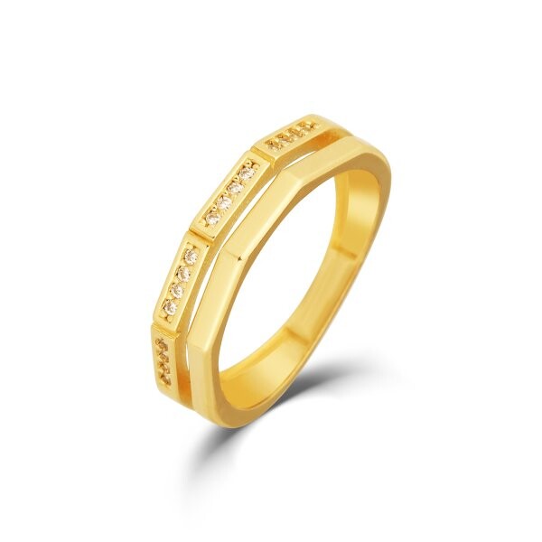 Prsten se syntetickými kameny 226-578-0892 53-2.00g