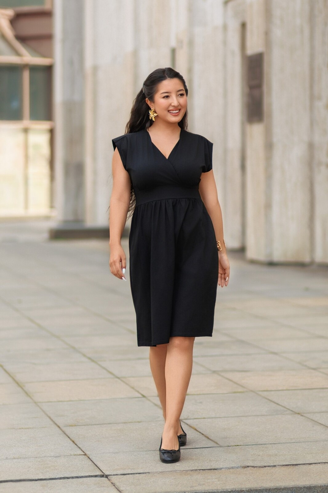 Himalife Šaty Plain Laie - černá Velikost: S/M