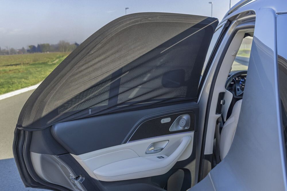 Zopa Sluneční clona do auta nasunovací L, Black