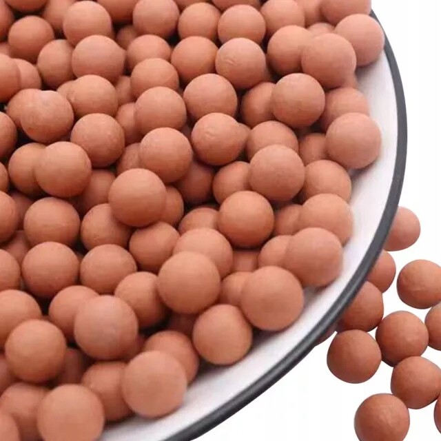 Hnojivé Hliněno-rašelinové Kuličky Pro Akvárium 1 Kg Asi 200 Kusů Velké Množství