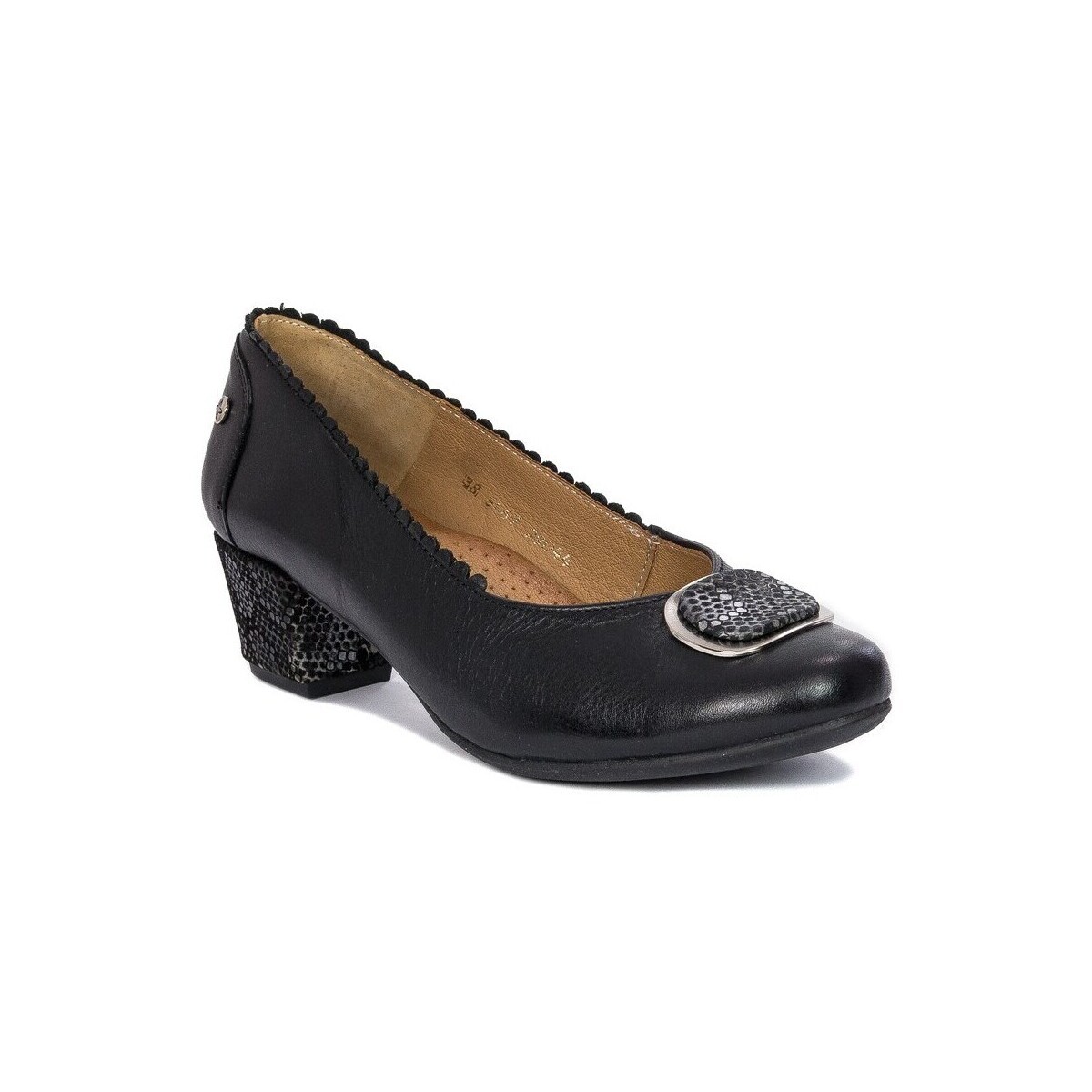 Maciejka  0546701001  Černá