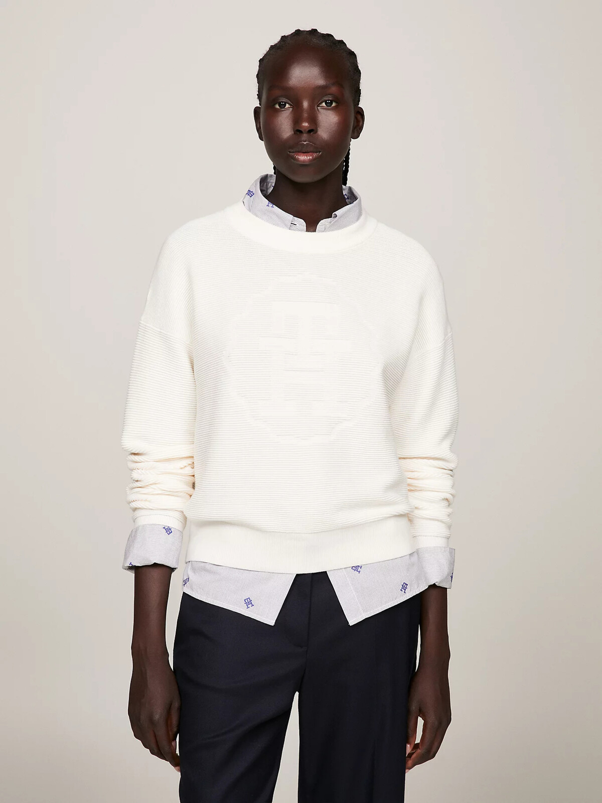 Tommy Hilfiger dámský bílý svetr WW0WW39891 XL