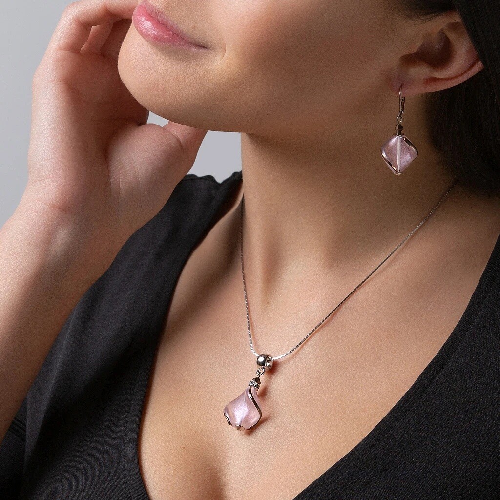 Lampglas Romantický náhrdelník Hidden Passion s růžovou perlou Lampglas NCH1/CHI