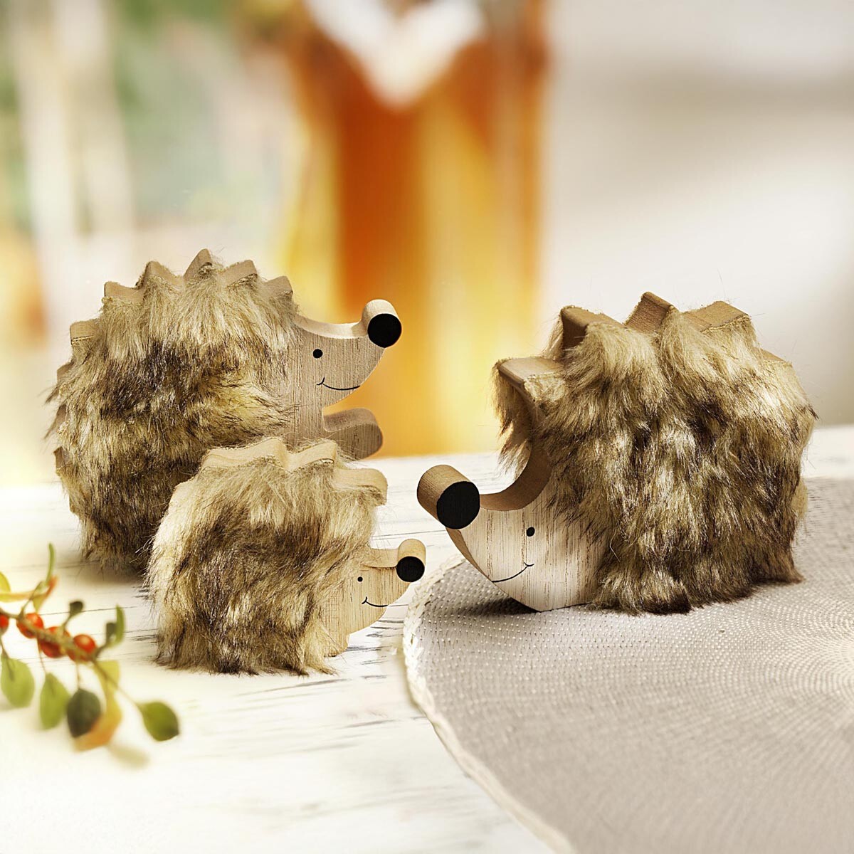 Weltbild Dřevěná dekorace Ježci, sada 3 ks