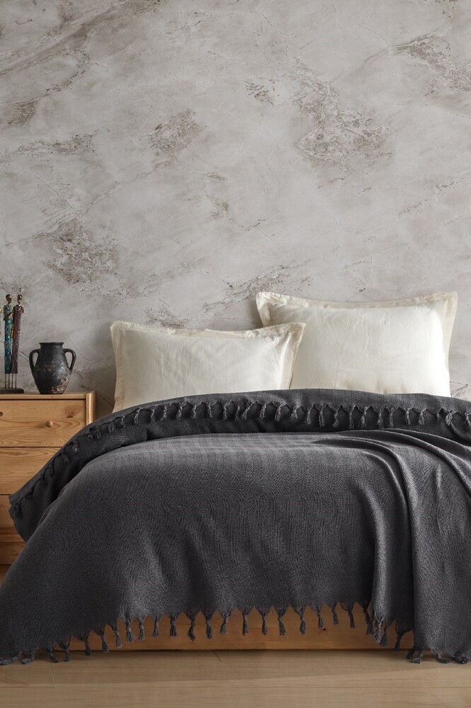 Přehoz na postel tmavě šedý, 200 x 220 cm - II. jakost, POUZE OSOBNÍ ODBĚR