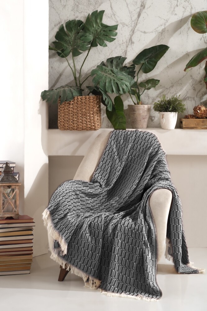 Přehoz na sedačku světle šedý, 170 x 210 cm - II. jakost, POUZE OSOBNÍ ODBĚR