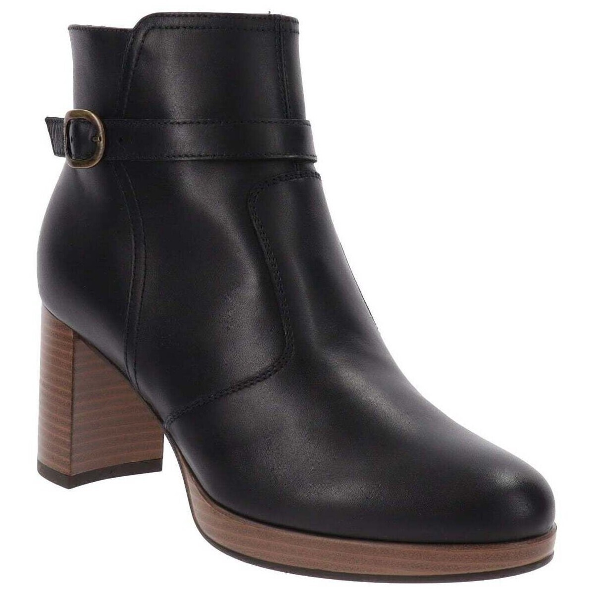 NeroGiardini  I513820D  Černá