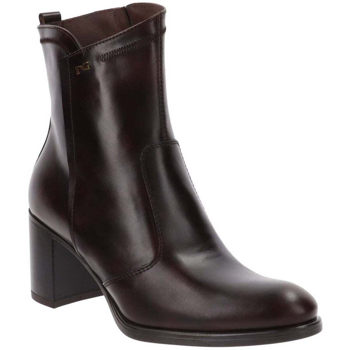 NeroGiardini  I513853D  Hnědá