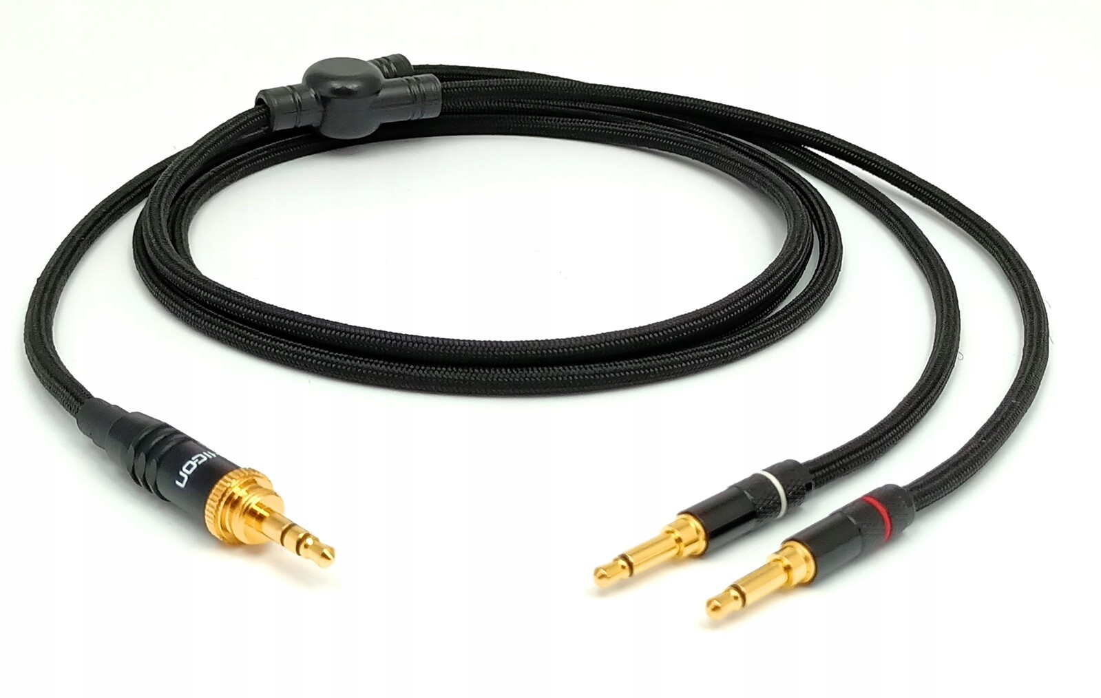 Denon kabel 3,5 mm ručně vyrobený, opletený, barevné provedení