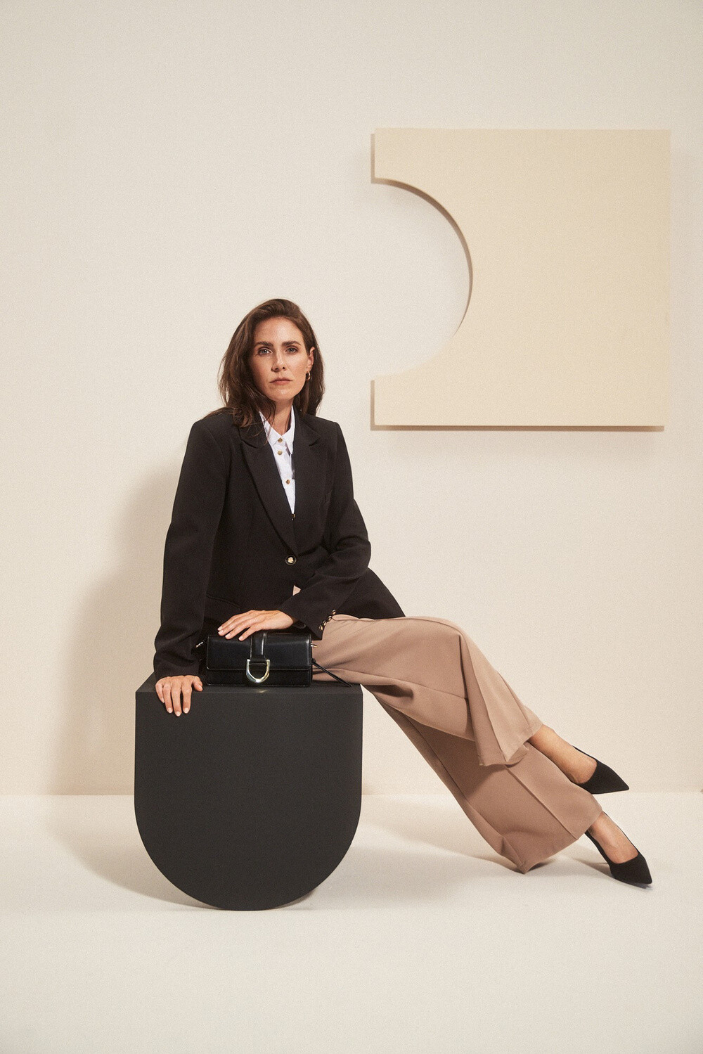 Marisse Single-Breasted Black Jacket