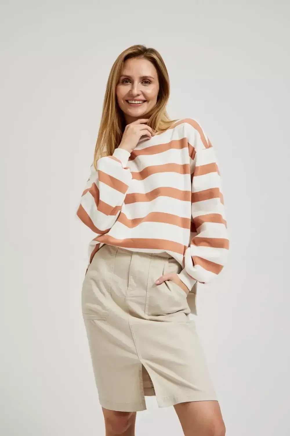 Marisse Women's Sweatshirt L-Bl-4313 L.Brown