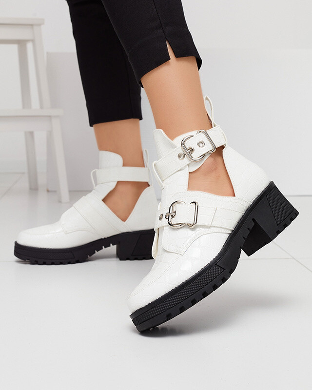 Resti White lacquered women's boots with cutout and embossing Malevib- Footwear