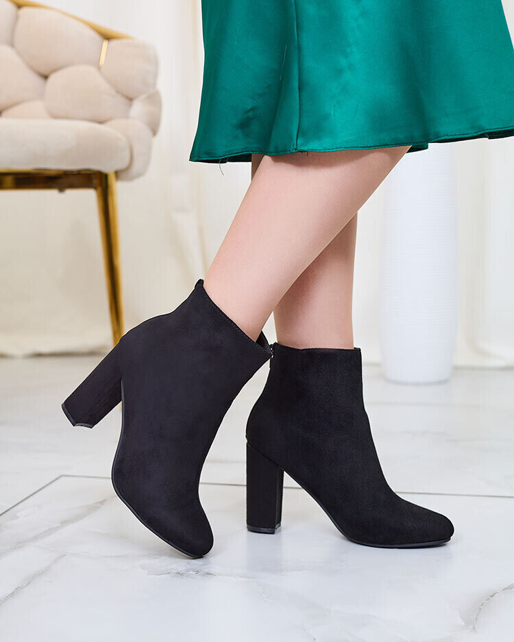 Resti Black women's Sterica stiletto boots