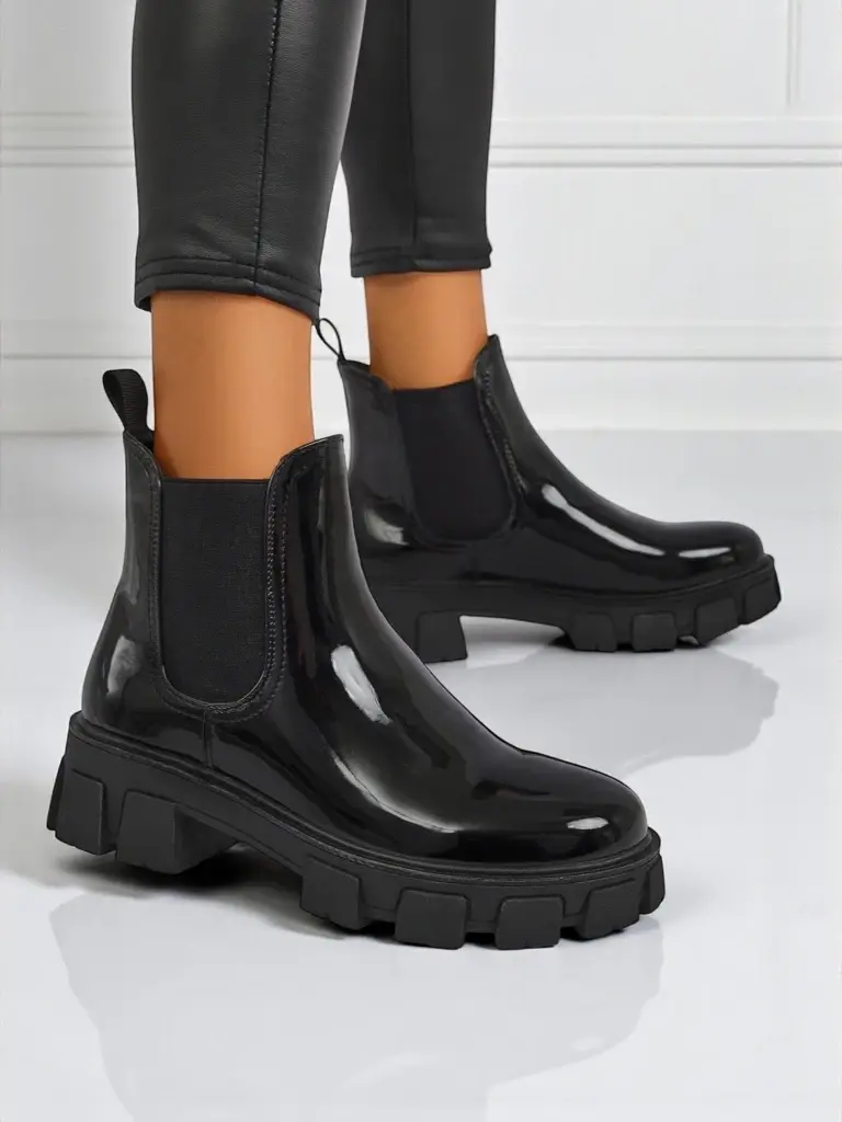 Resti Calista Weide Ankle Boots