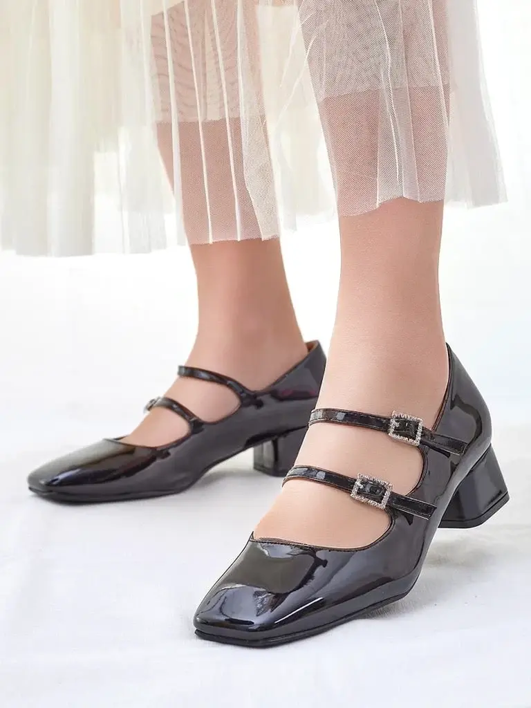 Resti Glossy women's heeled pumps with straps Vible