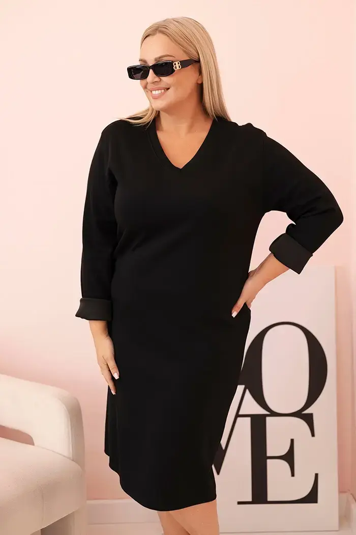 Kesi Włoski Dámská suknička Plus Size máslová s výstřihem do V a rukávem černá