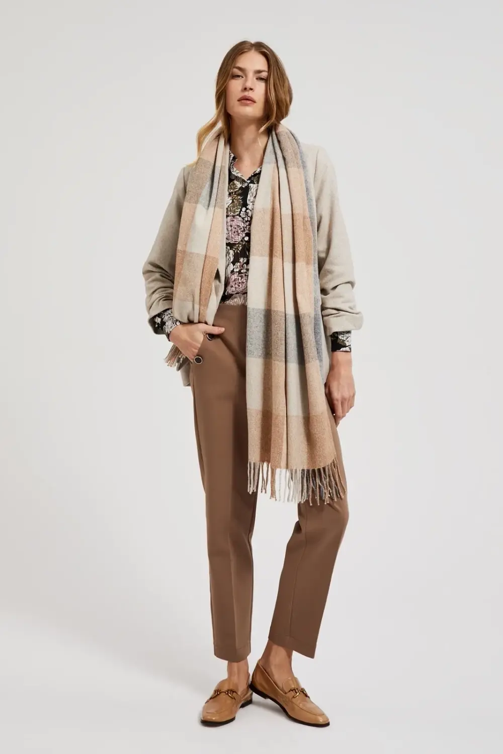 Marisse Women's Scarf Z-Sz-4500 Beige