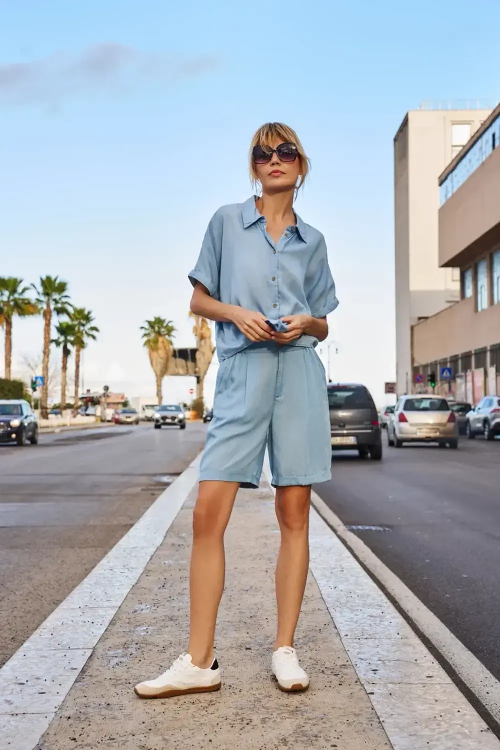 Marisse Women's Shorts L-Sh-4607 Blue