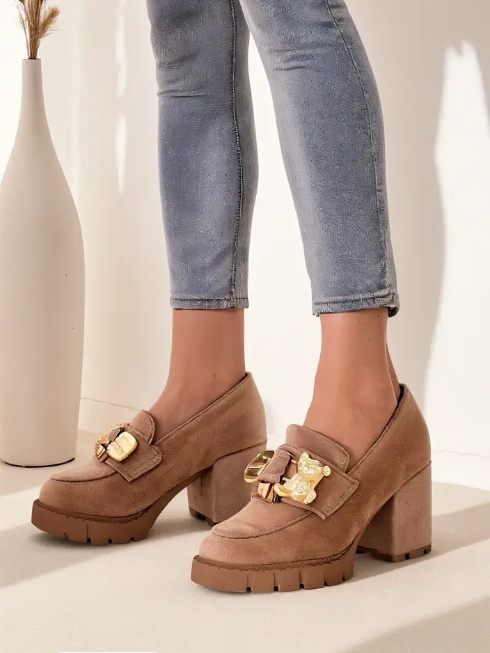 Resti Women's Belio Moccasins