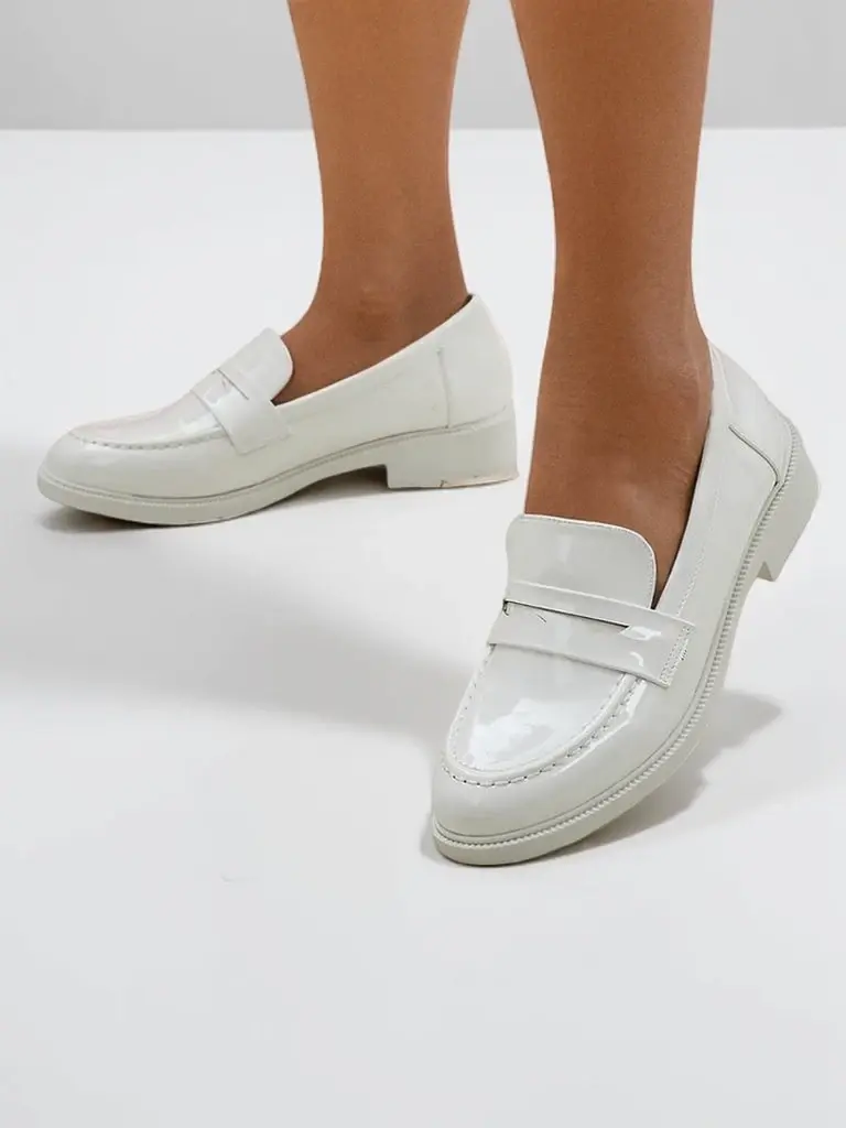 Resti Women's patent loafers Aylay