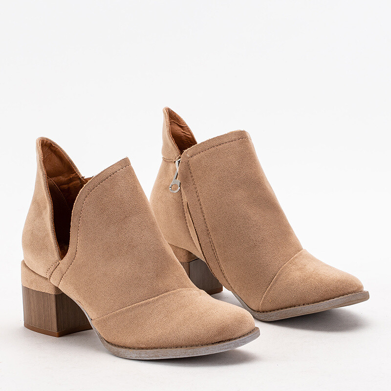 Resti Light brown women's insulated boots on the Karela post - Footwear