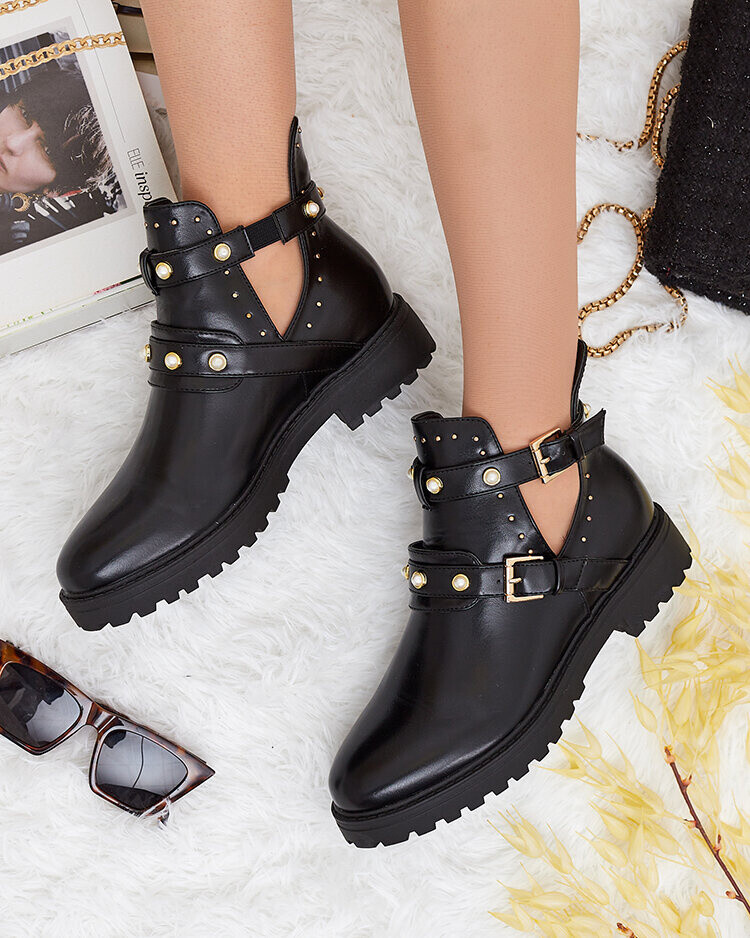 Resti Black women's embellished flat heeled boots Pearl Elegance