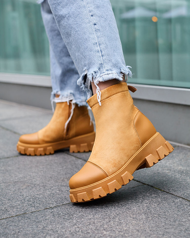 Resti Women's flat heeled boots in camel Leffoi