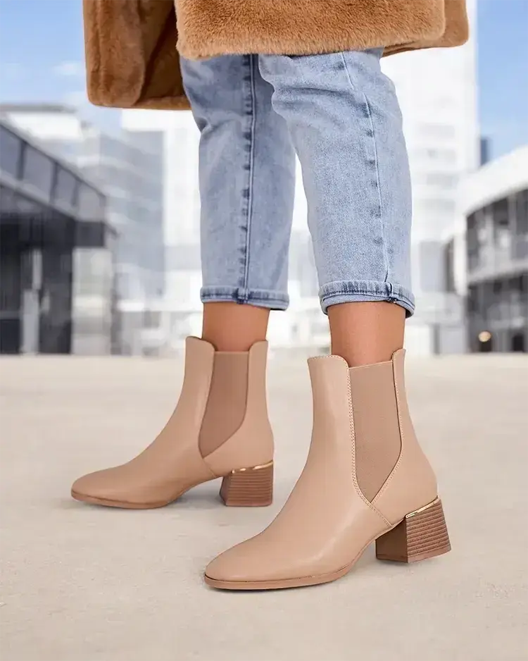 Resti Women's ankle boots on low heels Eterra