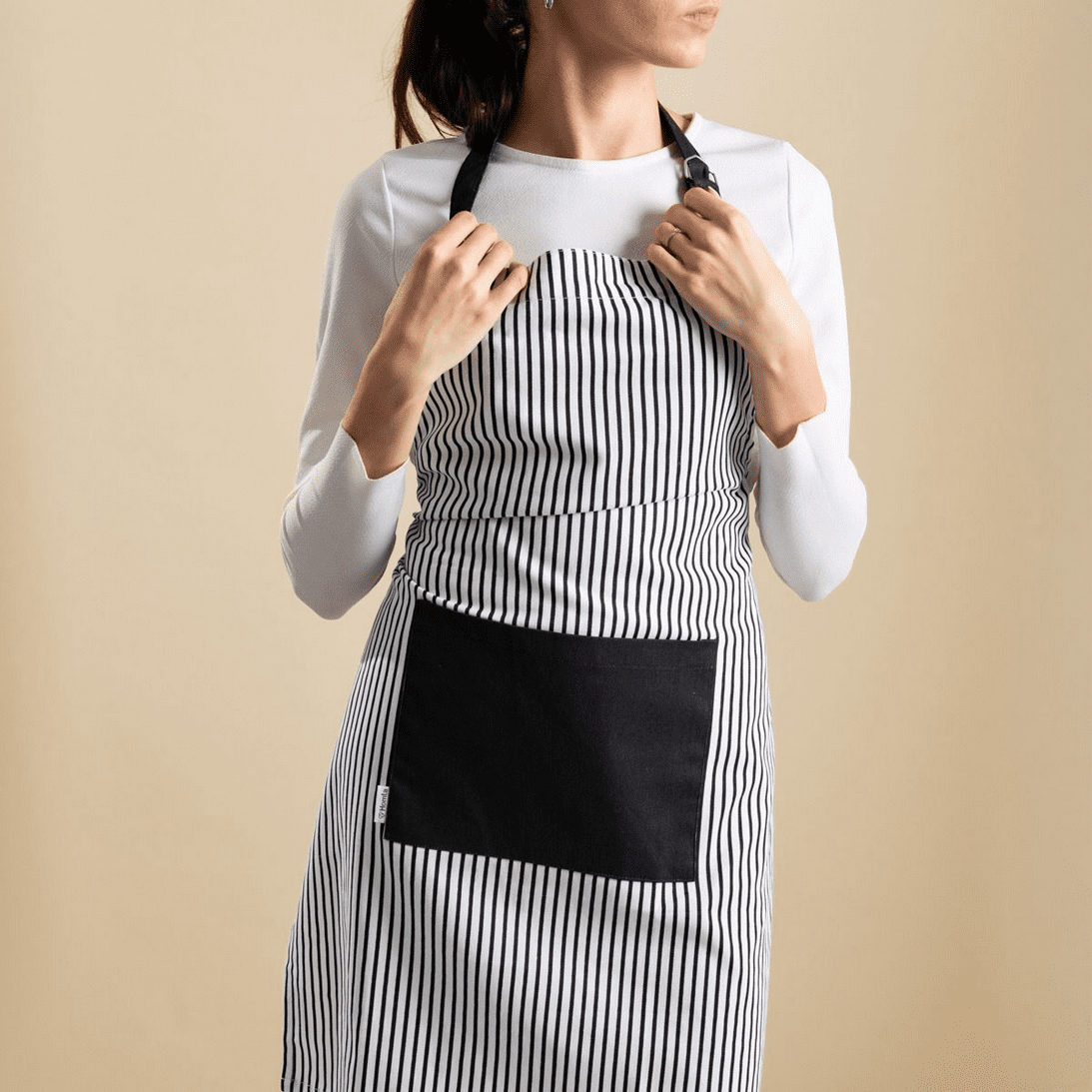 Kuchyňská zástěra | FASKO | černobílé pruhy | 60x80 cm | 738876