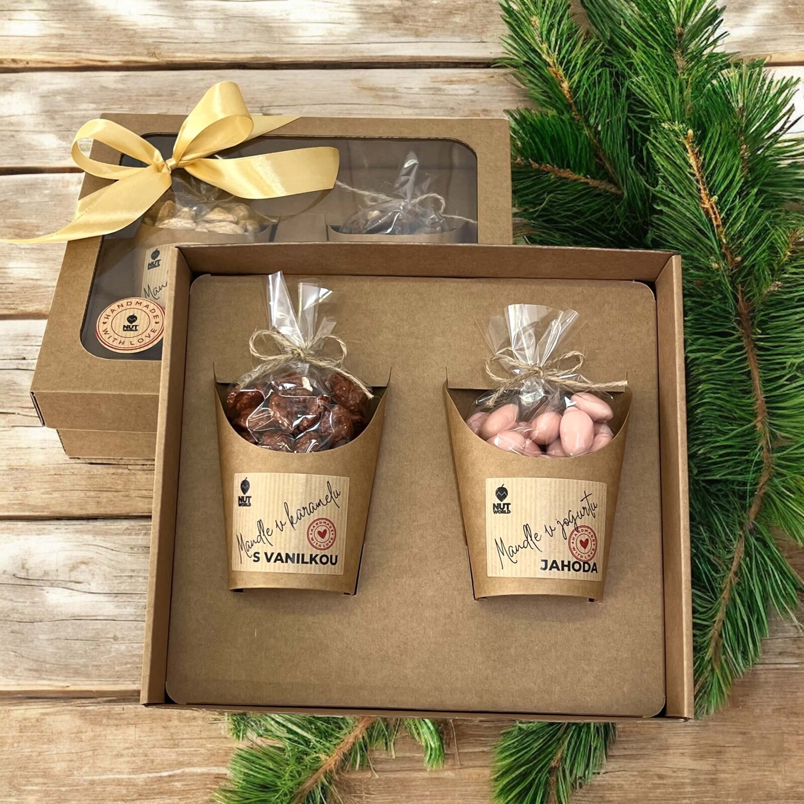 Nutworld.cz Dárková krabice s kelímky 2x180g – Sladká