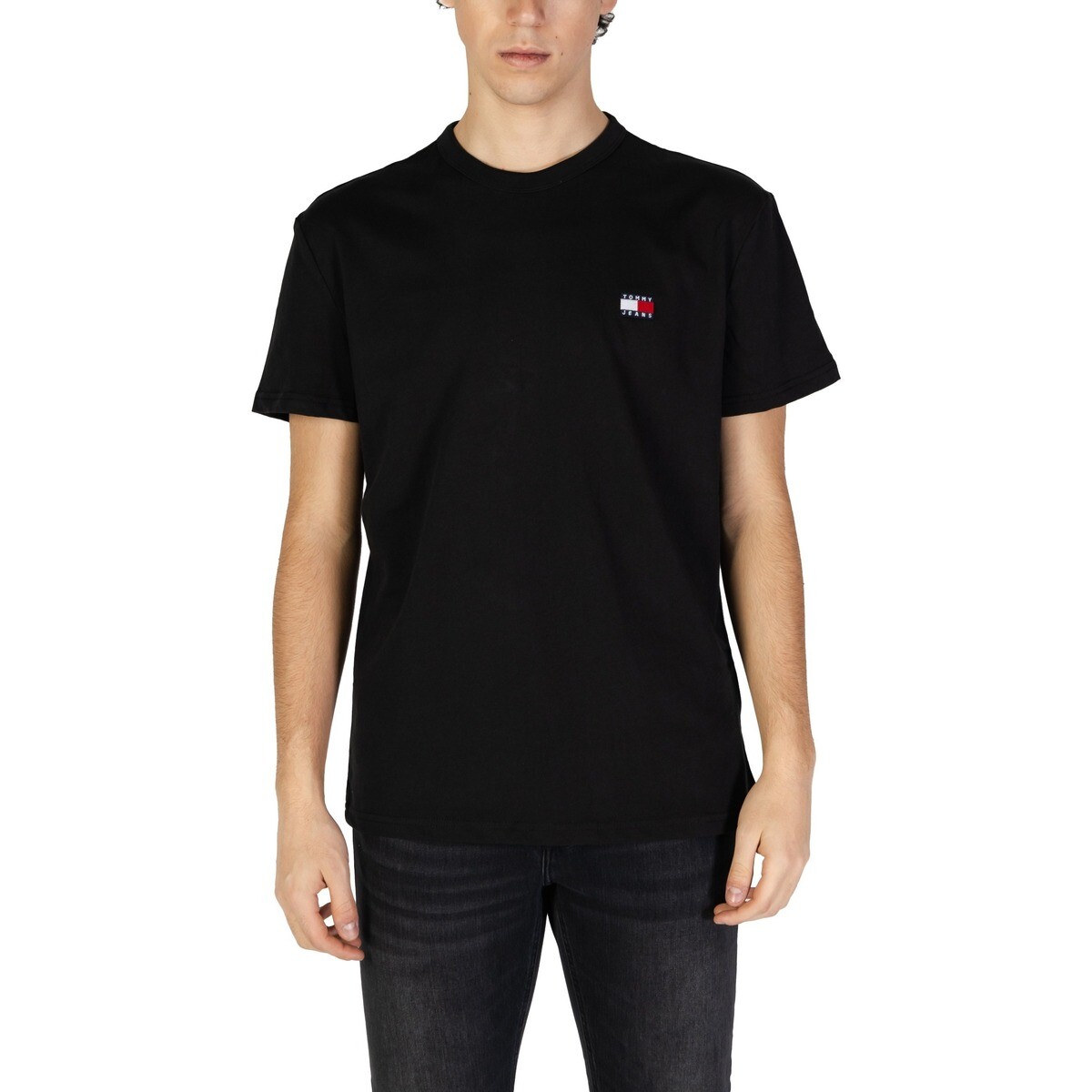 Tommy Hilfiger  TJM REG BADGE TEE DM0DM20322  Černá