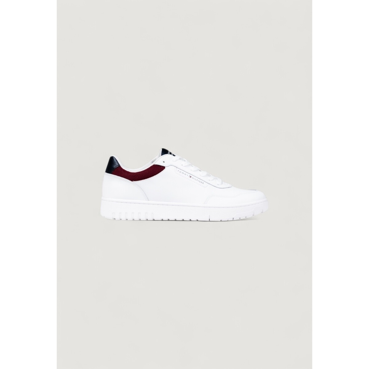 Tommy Hilfiger  TH BASKET COR FM0FM05629  Bílá