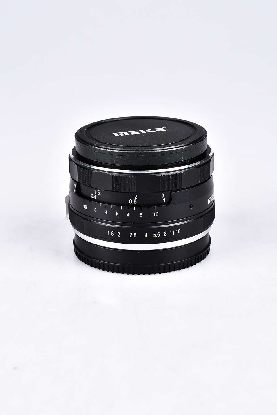 Meike 25 mm f/1,8 MC Fujifilm X bazar