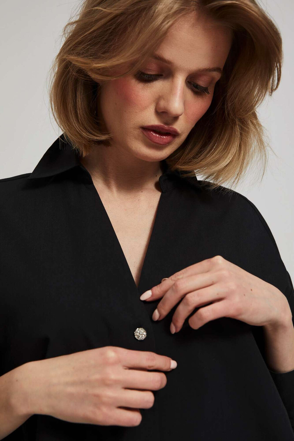 Marisse Black Shirt With Decorative Buttons And Puffed Sleeves