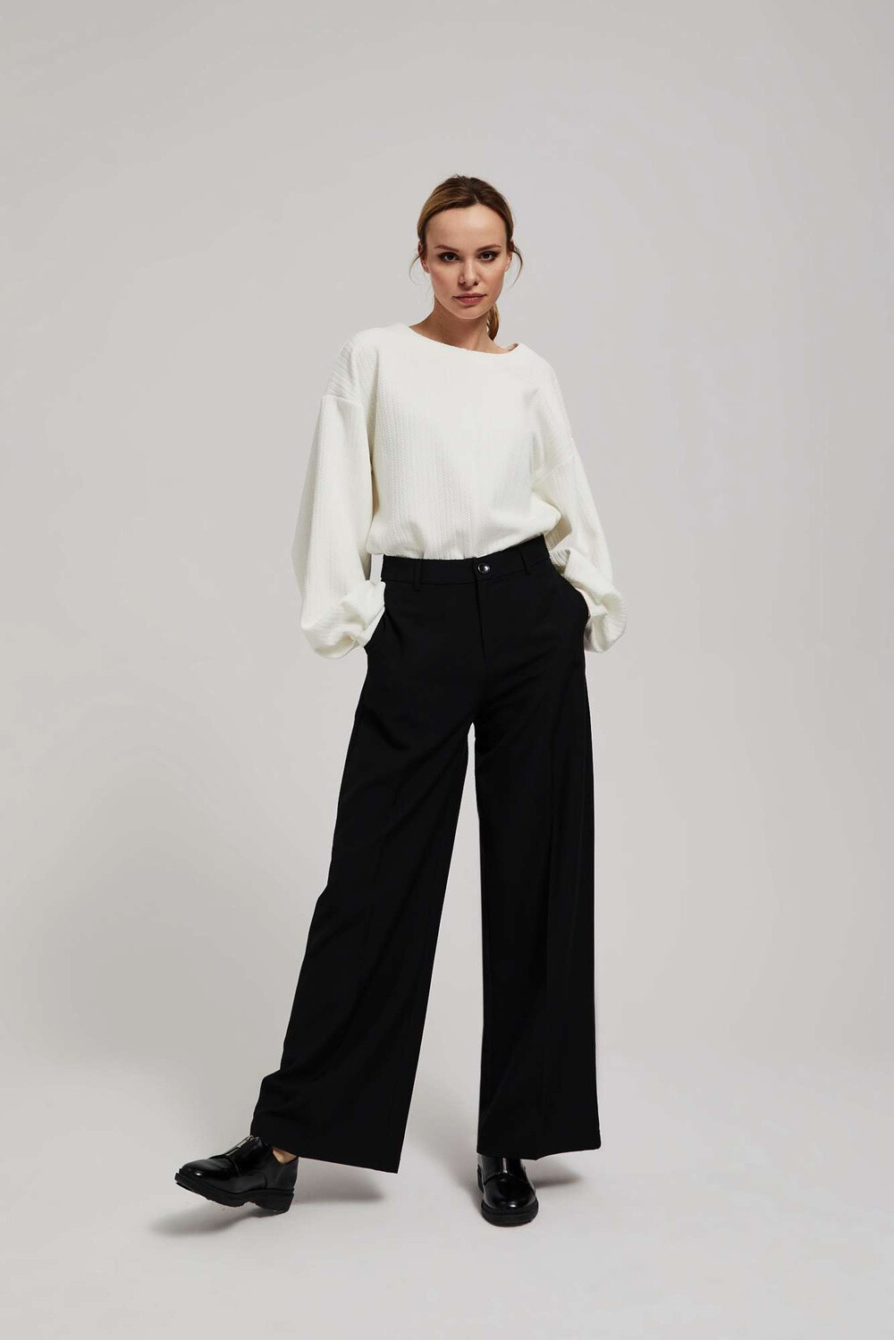 Marisse Black Wide-Leg Trousers With Pockets And Creases