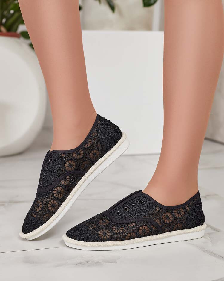 Resti Women's openwork Nurram sneakers